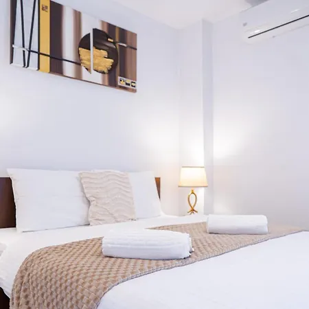 Appartamento View By The River