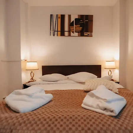 View By The River Bucareste