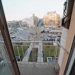 View By The River 부쿠레슈티