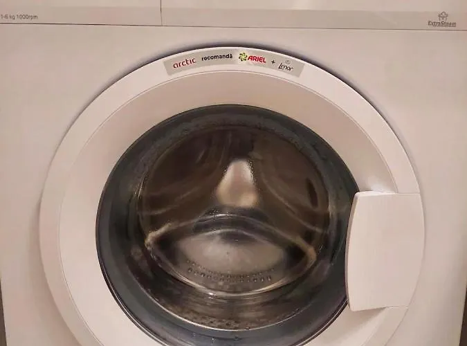 View By The River * Bucureşti