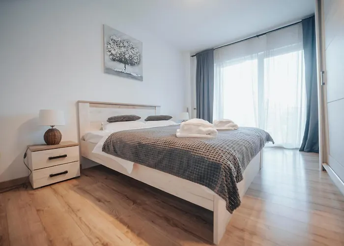 Apartament View By The River